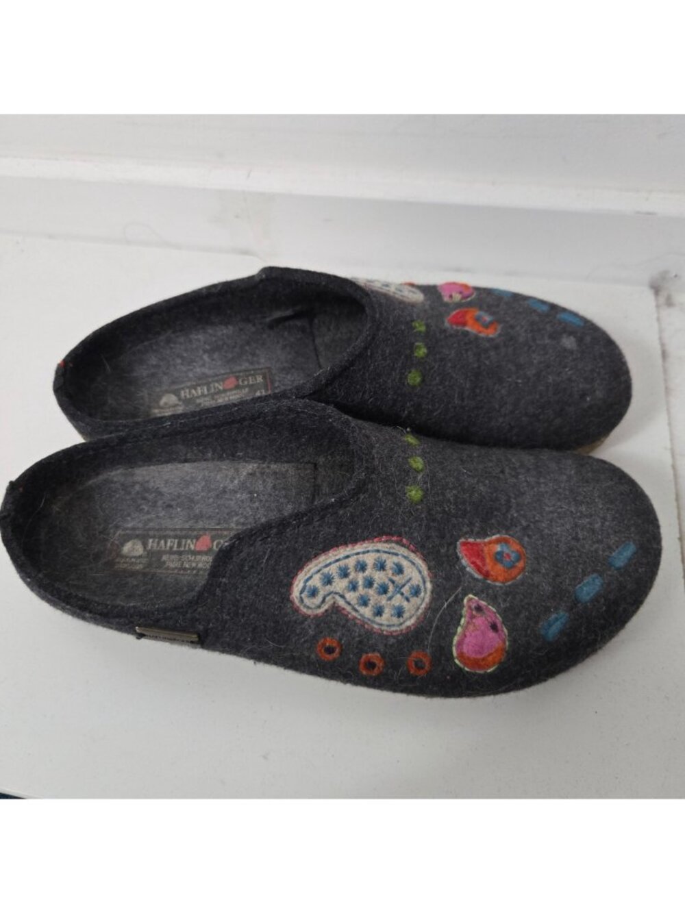 Haflinger Size 10 Paisley Blue Wool Felt Appliqué Stitching Slip-On Clog Slipper - Picture 3 of 11